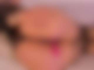 KiimLee's Live Sex Cam Show