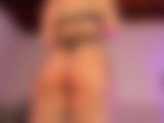KiimLee's Live Sex Cam Show