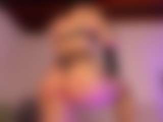 KiimLee's Live Sex Cam Show