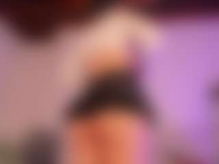 KiimLee's Live Sex Cam Show