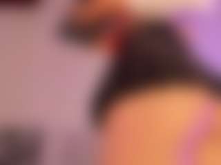 KiimLee's Live Sex Cam Show