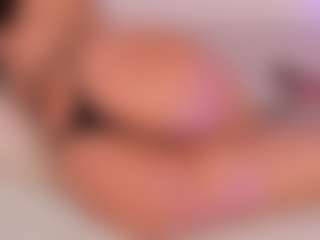 KiimLee's Live Sex Cam Show