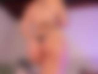 KiimLee's Live Sex Cam Show