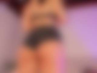 KiimLee's Live Sex Cam Show