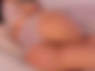 Live cam show with KiimLee - Small Tits on Camsoda