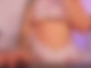 KiimLee's Live Sex Cam Show