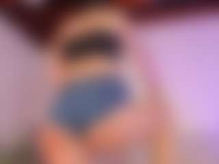 KiimLee's Live Sex Cam Show