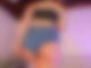 KiimLee's Live Sex Cam Show