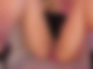 Live cam show with KiimLee - Sexy on Hubzter Live
