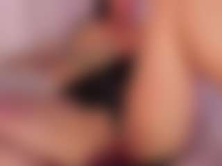 KiimLee's Live Sex Cam Show