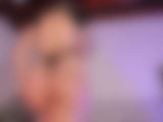 Live cam show with KiimLee - Spank on sexylive.show