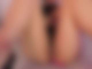 KiimLee's Live Sex Cam Show