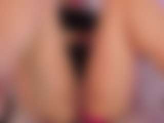 KiimLee's Live Sex Cam Show