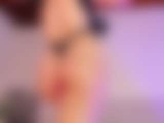Live cam show with KiimLee - Black BBW on Soda Cam