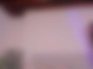 Live cam show with KiimLee - Athletic Lush on SinfulBabes