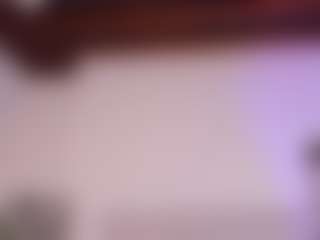 Live cam show with KiimLee - Public BBW on Dare Cams