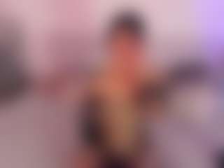 Live cam show with KiimLee - Spank on Strip Flash - Live Sex Shows