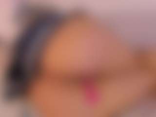 KiimLee's Live Sex Cam Show