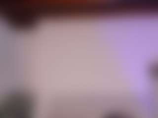 Live cam show with KiimLee - Ebony on Soda Cam | colombia