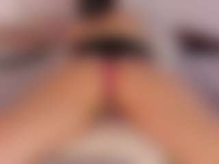Live cam show with KiimLee - Cum on CamwithHer