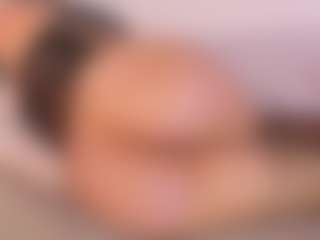 Live cam show with KiimLee - Wet on Camsoda