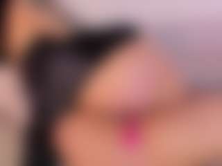 Live cam show with KiimLee - Foot Fetish Black on Camsoda