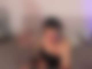 Live cam show with KiimLee - Creampie on Camsoda