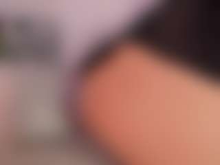 Live cam show with KiimLee - Strip Black on intimatelivegirls.com