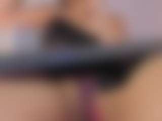 Live cam show with KiimLee - Full Nudity on mypornchat.com