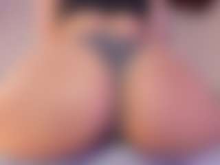 KiimLee's Live Sex Cam Show