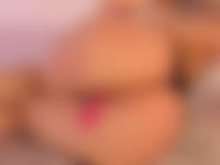 KiimLee's Live Sex Cam Show