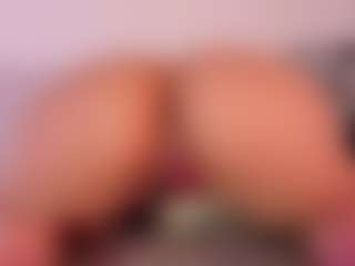 KiimLee's Live Sex Cam Show