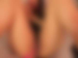 KiimLee's Live Sex Cam Show