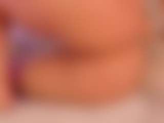 Show en direct avec KiimLee - Athletic Cum sur Camsoda