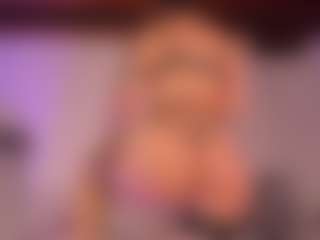 KiimLee's Live Sex Cam Show
