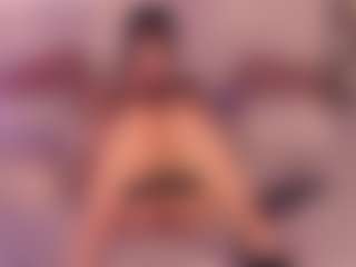 KiimLee's Live Sex Cam Show