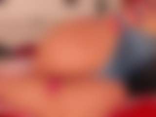 Live cam show with KiimLee - BBW Small Tits on Camsoda