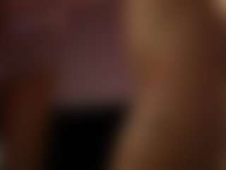 littleebluee's Live Sex Cam Show