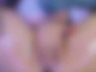 Live cam show with littleebluee - Hairy Pussy on Camsoda Late Night
