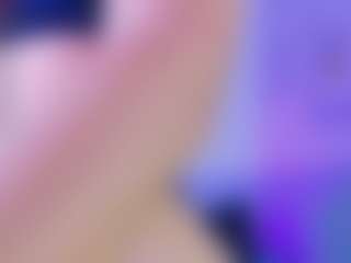 Live cam show with littleebluee - Facial on Camsoda