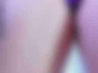 littleebluee's Live Sex Cam Show