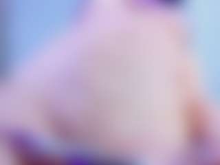 Live cam show with littleebluee - Blonde Hair on Camming Site