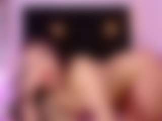 littleebluee's Live Sex Cam Show