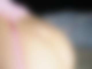 Live cam show with littleebluee - Japanese on WildCum | colombia