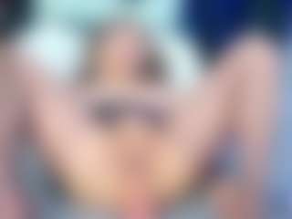 littleebluee's Live Sex Cam Show