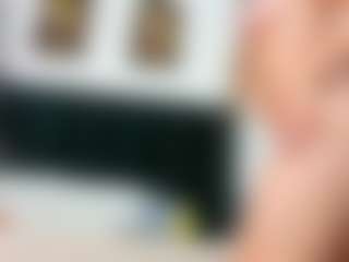 littleebluee's Live Sex Cam Show