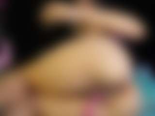 Live cam show with littleebluee - Bondage on SinfulBabes