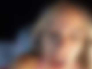 Live cam show with littleebluee - Cosplay Blonde Hair on Camsoda