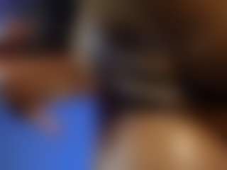 littleebluee's Live Sex Cam Show