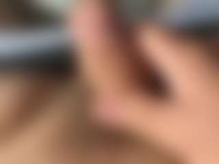 littlepeepee2024's Live Sex Cam Show
